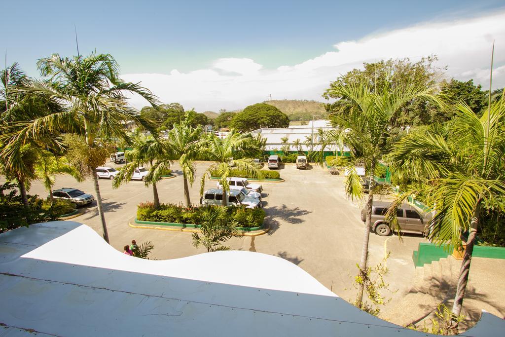 Hideaway Hotel Порт Морсби Екстериор снимка