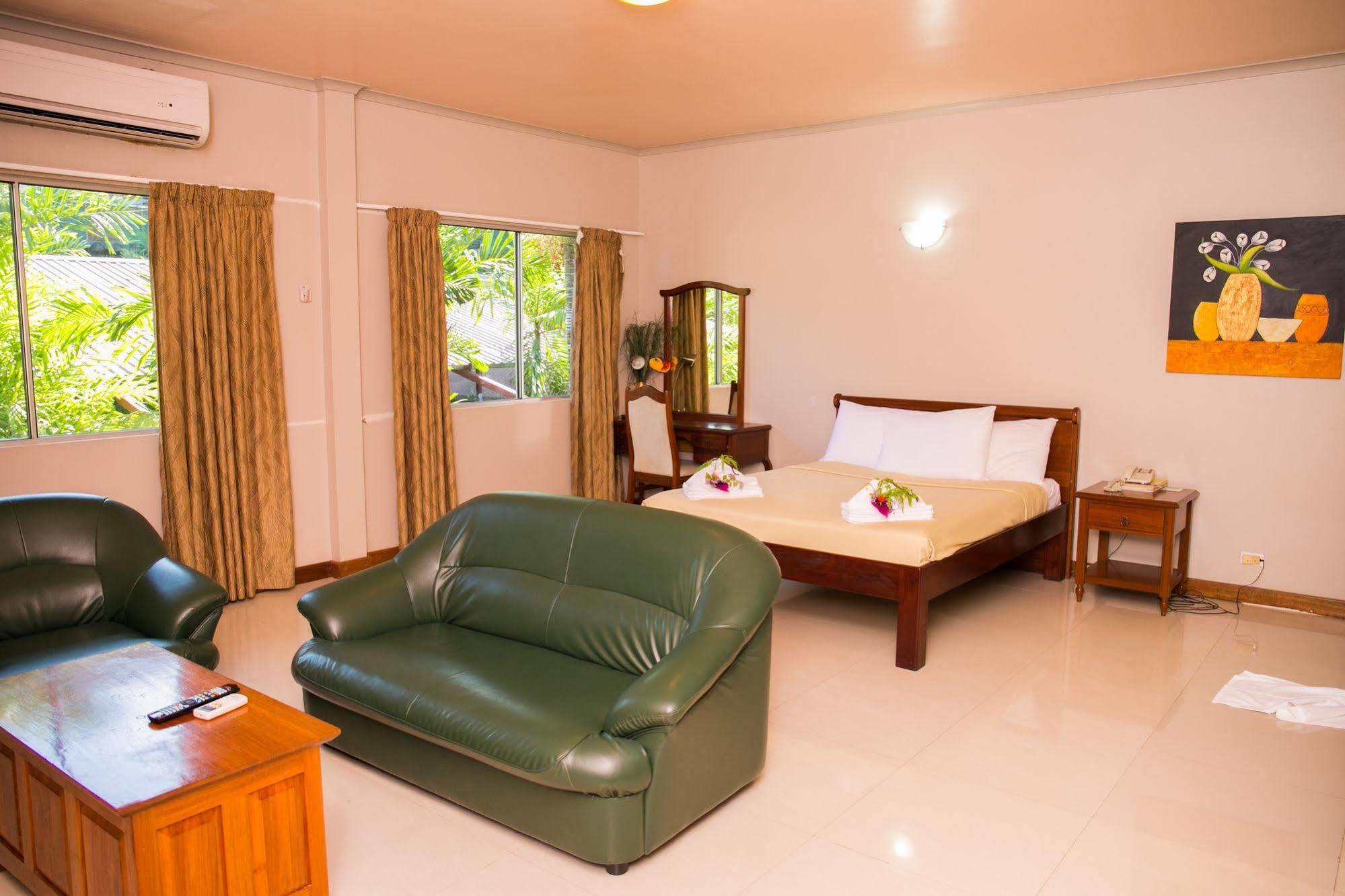 Hideaway Hotel Порт Морсби Екстериор снимка